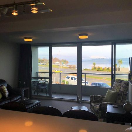 Getaway At The Lake. Taupo Exterior foto