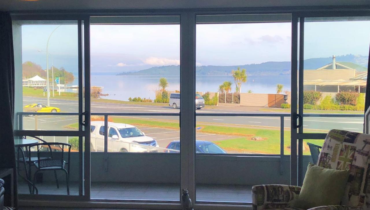 Getaway At The Lake. Taupo Exterior foto